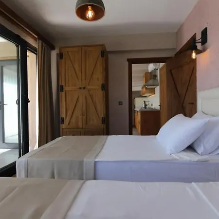 Gorgeous With Private Pool And Jacuzzi In Villa *